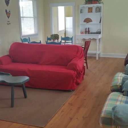 The Farmhouse Inn Buckhead Bagian luar foto