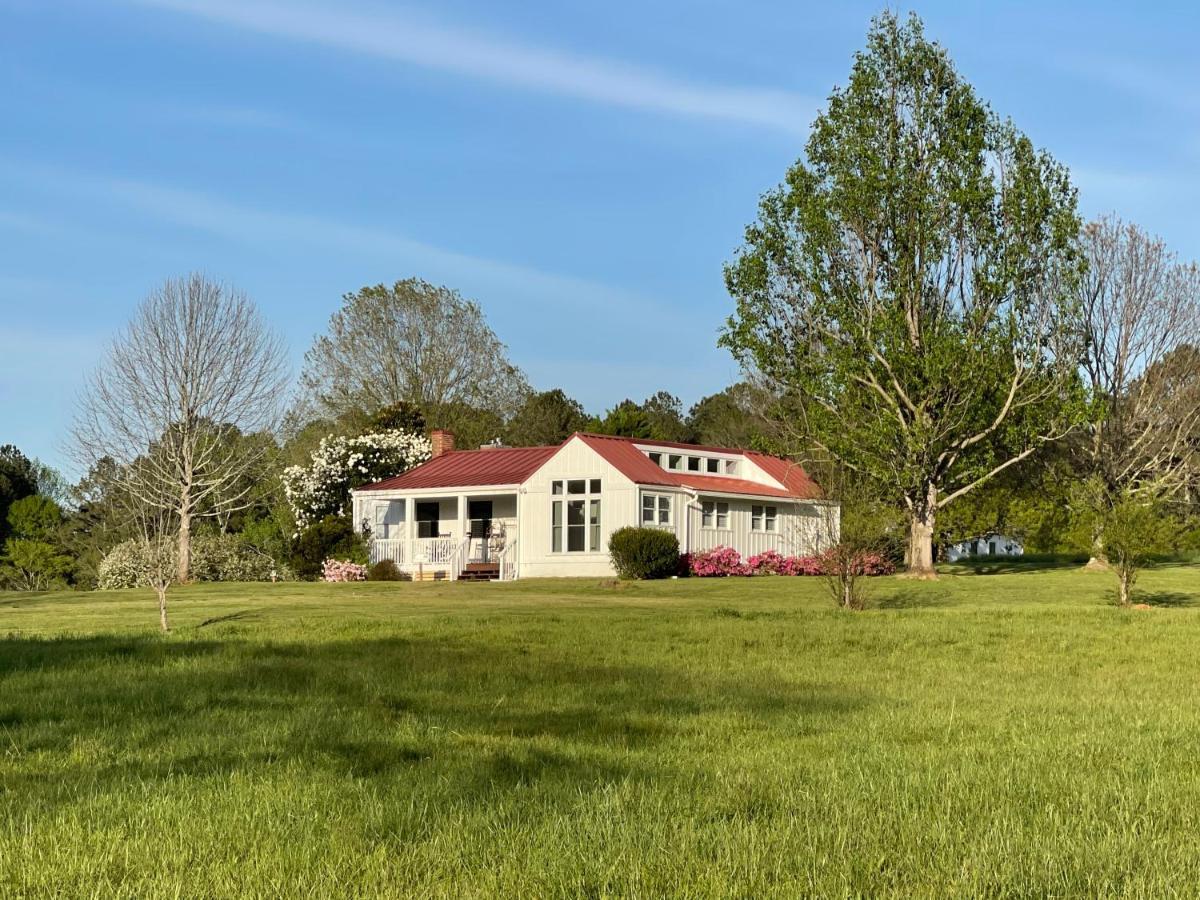 The Farmhouse Inn Buckhead Bagian luar foto