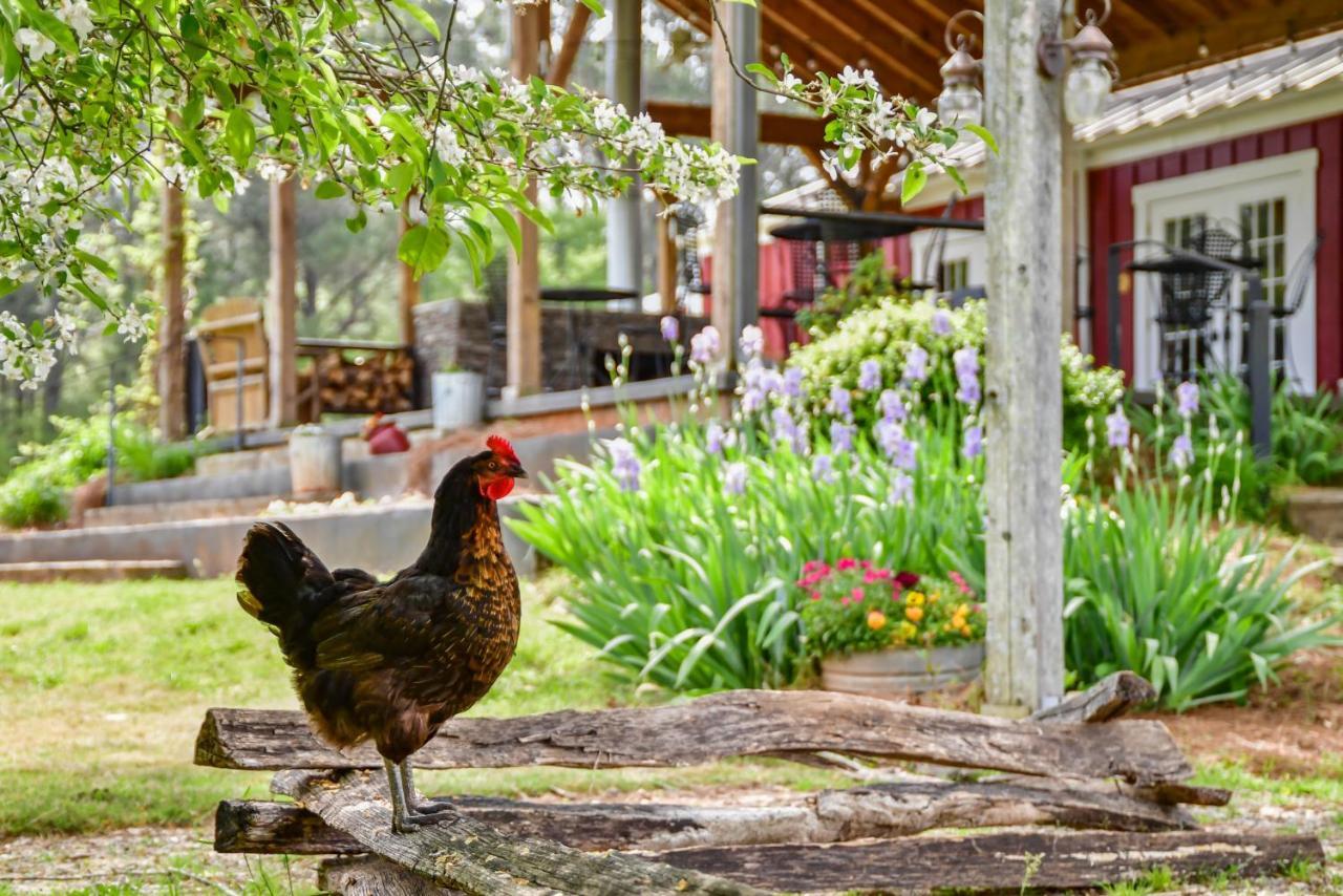 The Farmhouse Inn Buckhead Bagian luar foto