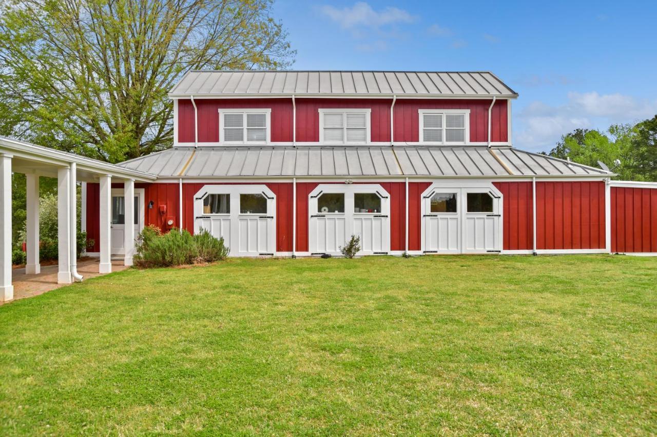 The Farmhouse Inn Buckhead Bagian luar foto