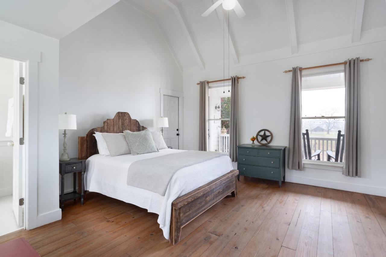 The Farmhouse Inn Buckhead Ruang foto