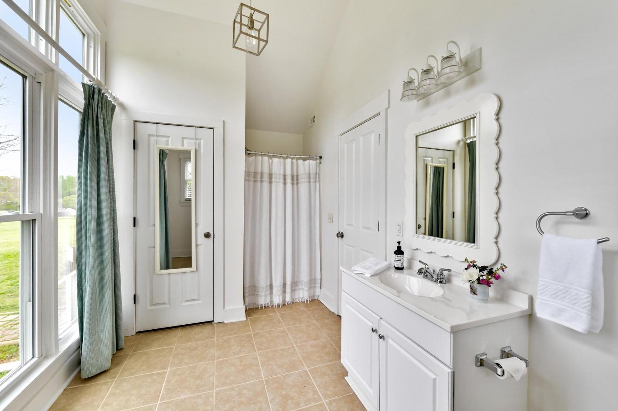 The Farmhouse Inn Buckhead Ruang foto